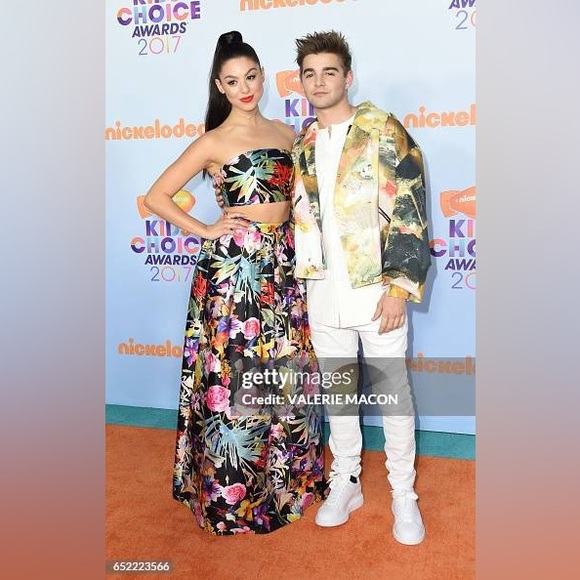 L’ATISTE 2-Piece Red Carpet Floral Maxi Skirt Dress - Picture 13 of 15